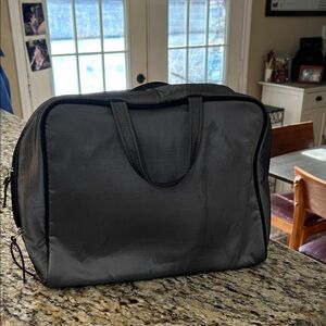 Elegant Black Toiletry Bag for Men